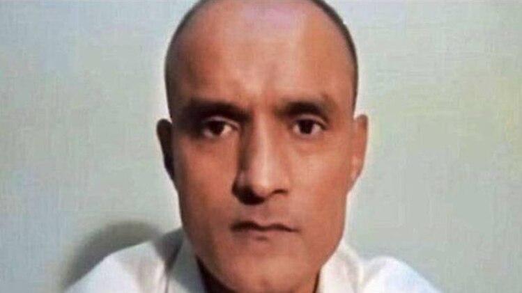 जाधव की फांसी पर रोक