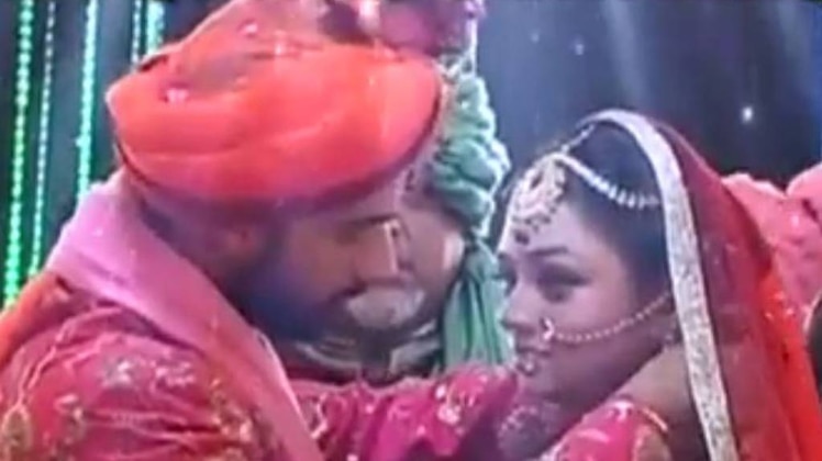 साजिशों के बीच महक-शौर्य की हुई शादी