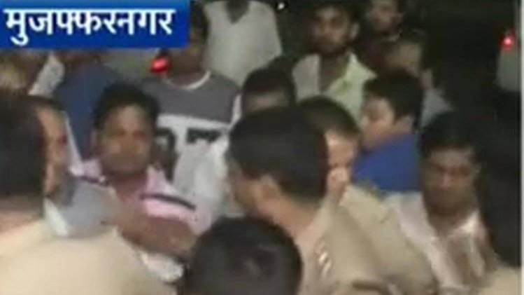 मुजफ्फरनगर: सड़क हादसे में हुई मौत पर हंगामा
