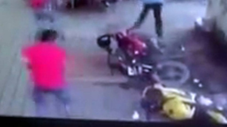 पेट्रोल पंप पर आग