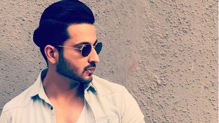 अपने छोटे भाई की पत्नी के साथ रोमांस कर रहे हैं सिमर के प्रेम