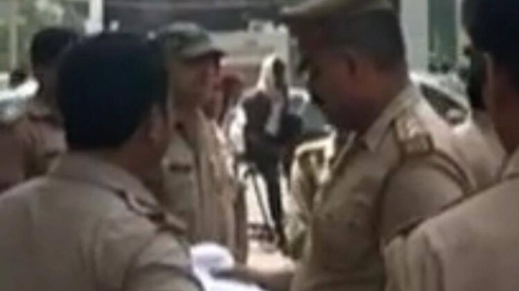 रिवोल्वर रानी