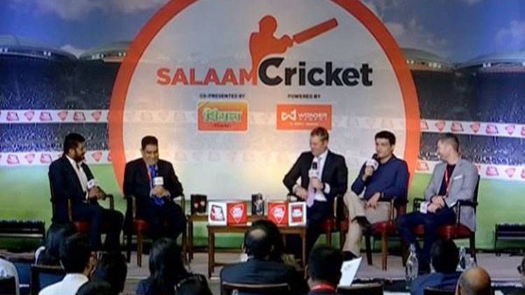 सौरव, वॉर्न और क्लार्क मंच पर मौजूद