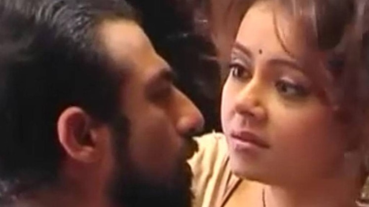 सास बहू और बेटियां