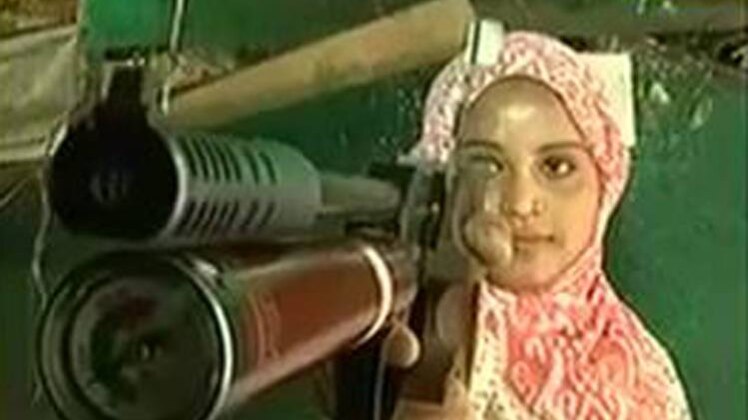 देखिए नेशनल लेवल की शूटर आयशा की जांबाजी