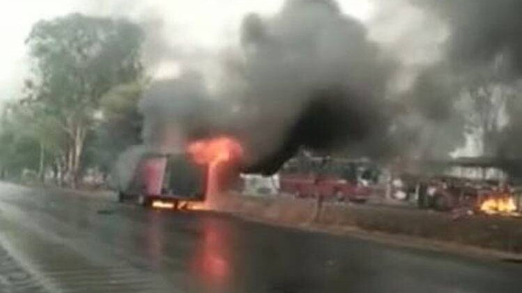 मंदसौर के कलेक्टर और एसपी पर गिरी गाज