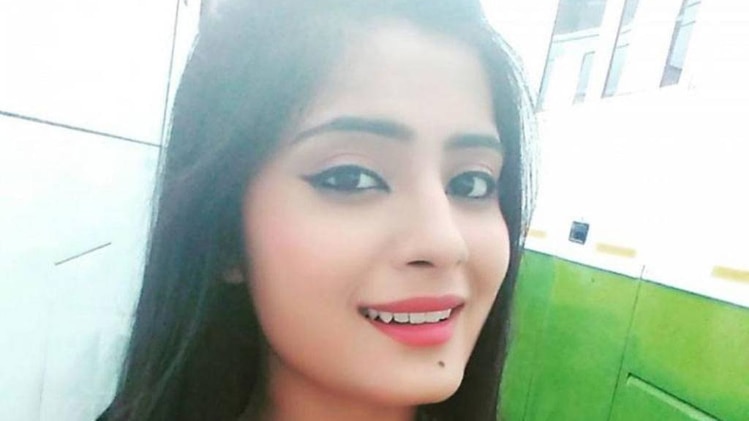 वैशाली ठक्कर