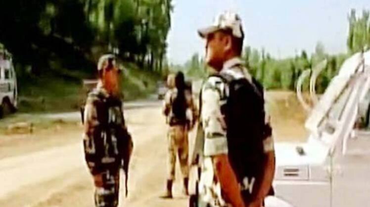 कश्मीर में सुरक्षाबलों पर हमले की कोशिश