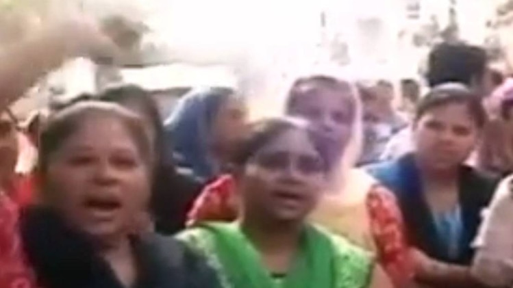 बिजली-पानी पर बवाल