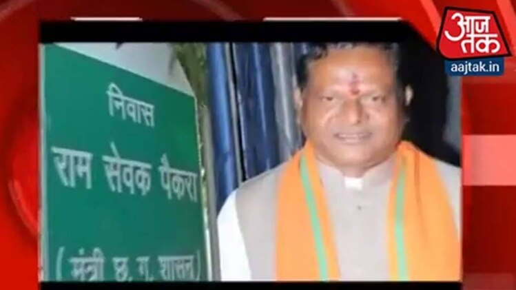 मंत्री के घर डॉक्टर की तैनाती