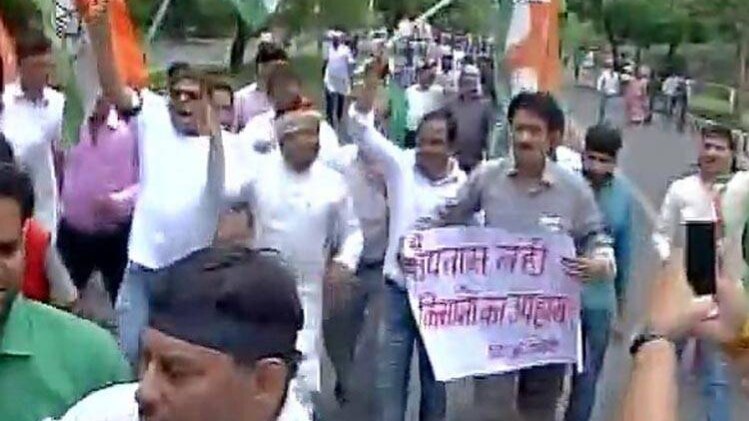 शिवराज सरकार के खिलाफ कांग्रेस का प्रदर्शन