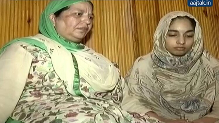 आतंकियों को कश्मीरी महिलाओं की चुनौती