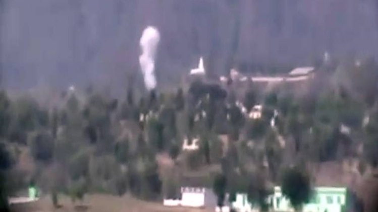 LoC पर पाक आर्मी चीफ के दौरे के बाद गोलाबारी