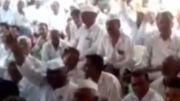 महाराष्ट्र में कर्ज माफी पर किसानों का हल्लाबोल