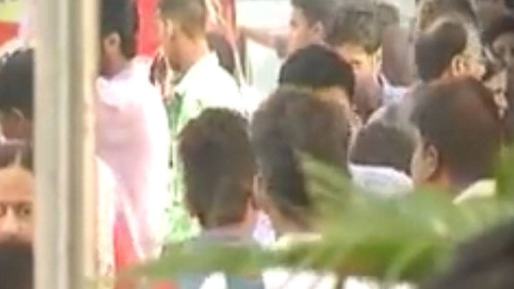 मैं भाग्य हूं