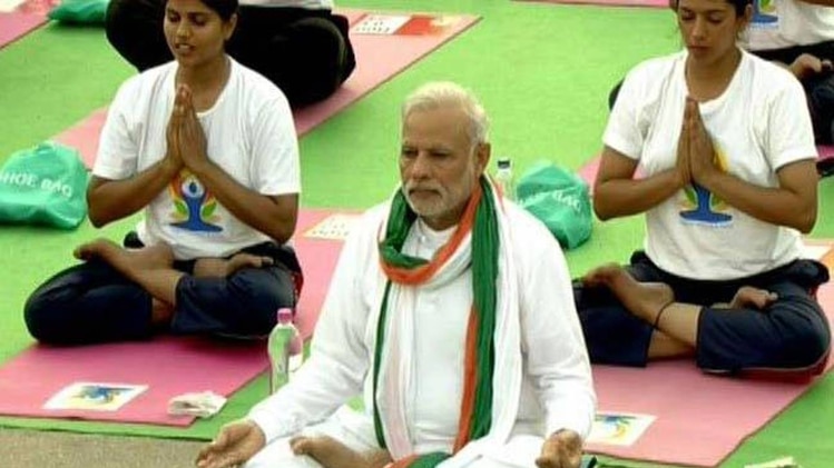 शतक आजतक