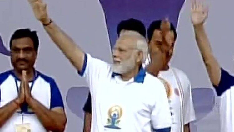 नॉनस्टॉप 100