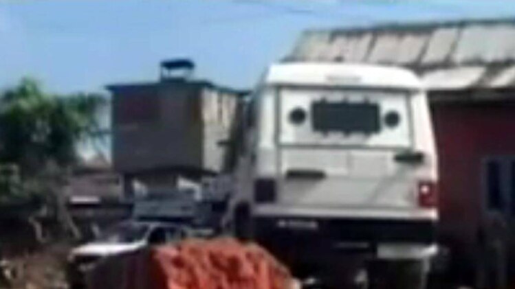 पत्थरबाजी