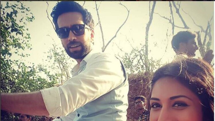 शिवाय-अनिका आए करीब