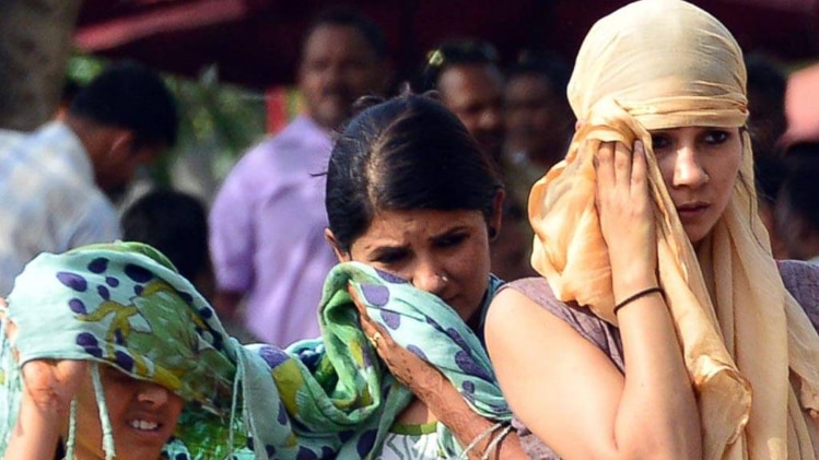 आधा उत्तर भारत इस वक्त गर्मी की चपेट में