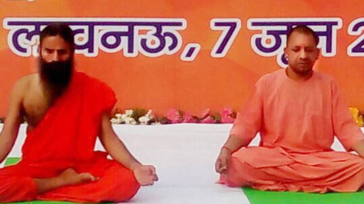 बड़ी खबरें: योगगुरु की क्लास में सीएम योगी