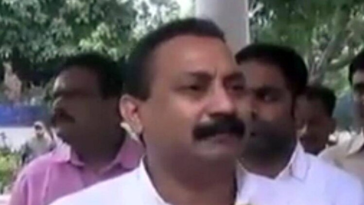 10 मिनट 50 खबरें