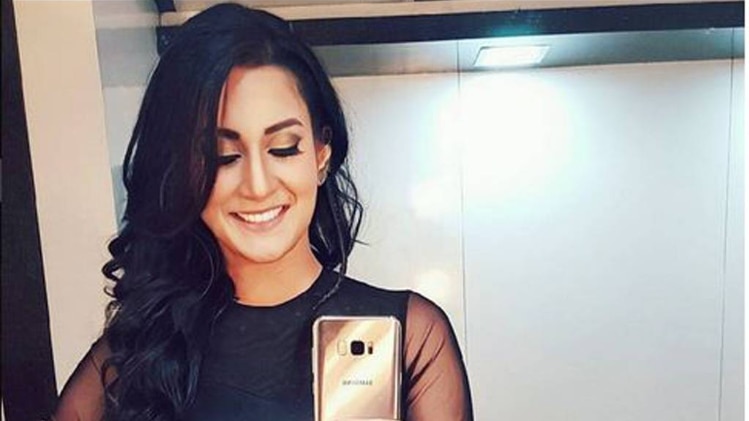 नील के दोस्त संग अवनि की तस्वीरें आई सामने