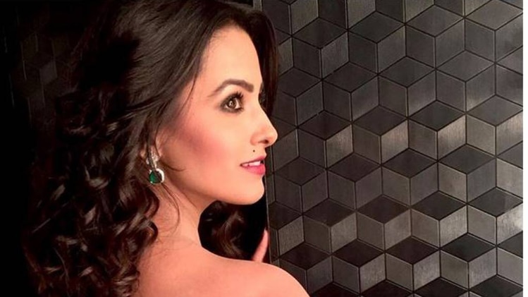 सास बहू और बेटियां के सुपर संडे में देखें टीवी की सारी खबरें