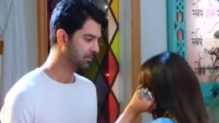 अद्वय ने लगाई चांदनी की क्लास