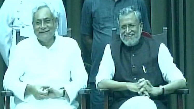 नए साथी के साथ नीतीश का बहुमत परीक्षण