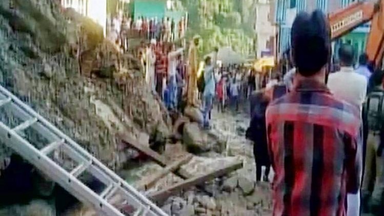 10 मिनट 50 खबरें