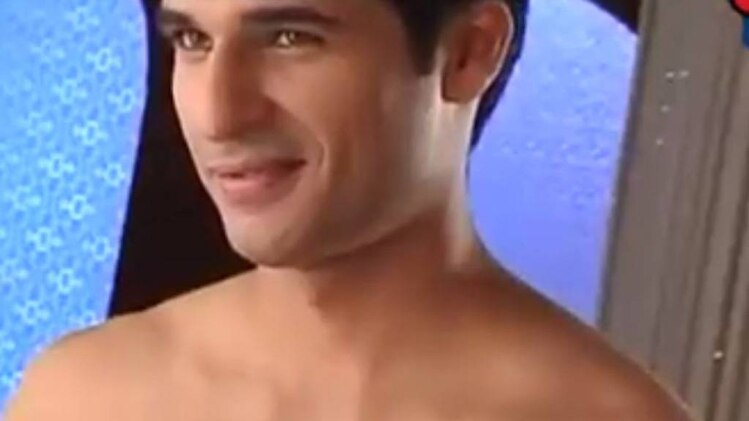 ये है मीरा का सनकी दीवाना