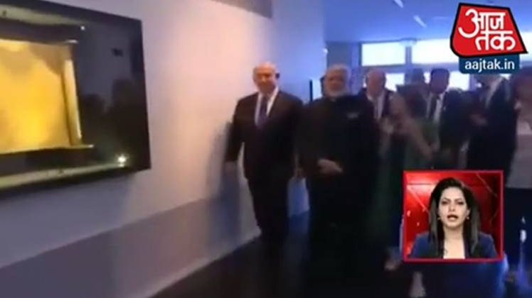 पीएम मोदी ने सौगातें दी