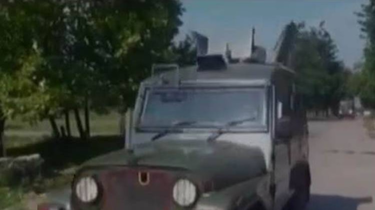 नॉनस्टॉप 100: त्राल में 3 आतंकी ढेर