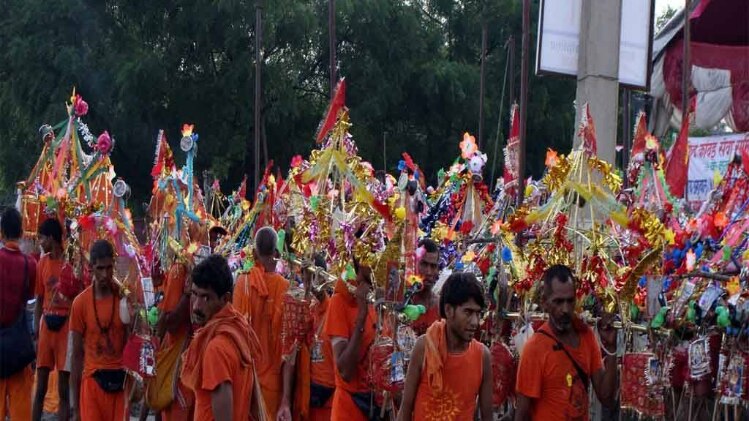 जानिए कब, क्यों और कैसे शुरू हुई कांवड़ यात्रा परंपरा
