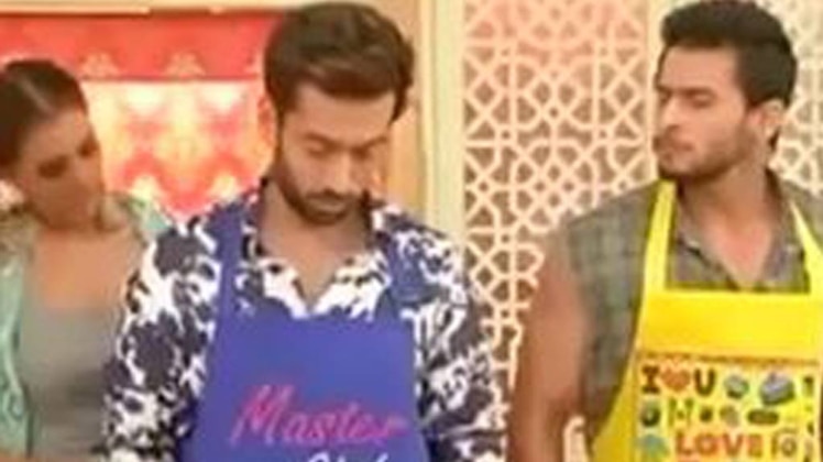 सास बहू और बेटियां