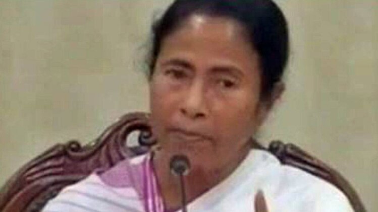 ममता बनर्जी और राज्यपाल में खुली जंग!