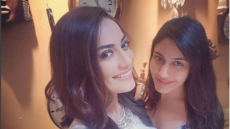 surbhi jyoti Surbhi Chandna dances at producer party