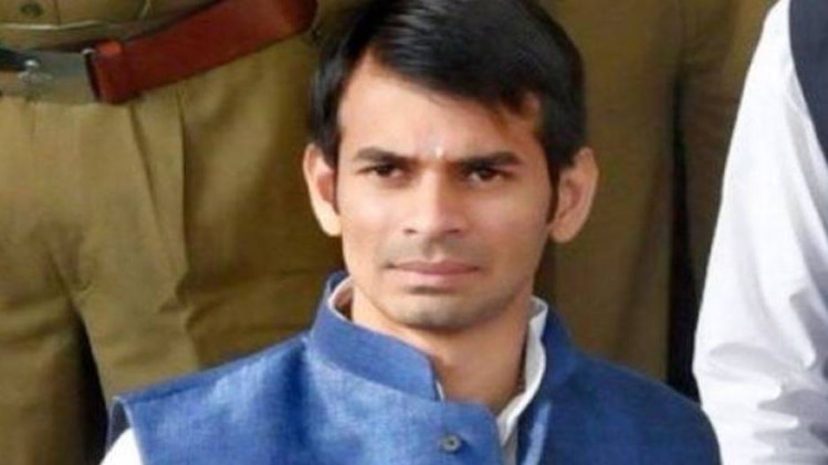 सुशील मोदी ने आयोग से की शिकायत