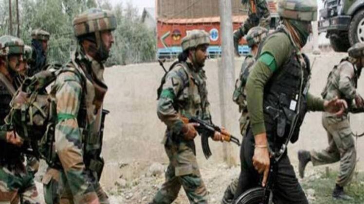 J-K: कुलगाम और शोपियां में आतंकियों से मुठभेड़