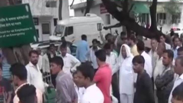 क्राइम न्यूज: दबंगो ने की दलित छात्र की हत्या