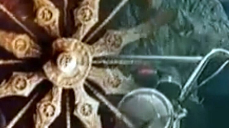 मैं भाग्य हूं