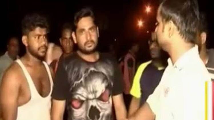 नॉनस्टॉप 100: रोहिणी में लड़की के अपहरण की कोशिश