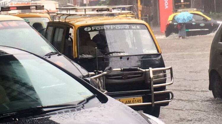 10 मिनट 50 खबरें