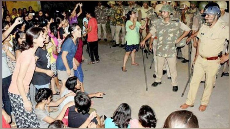 100 शहर 100 खबर