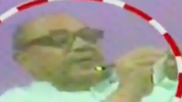 क्रांतिकारी बहुत क्रांतिकारी