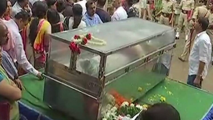 नॉनस्टॉप 100