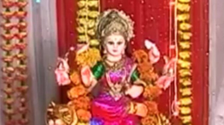 नवरात्र‍ि पूजा 2017