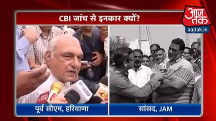 अभिभावकों के साथ आए नेता