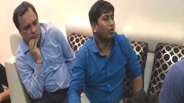 फर्जी इनकम टैक्स अफसर.